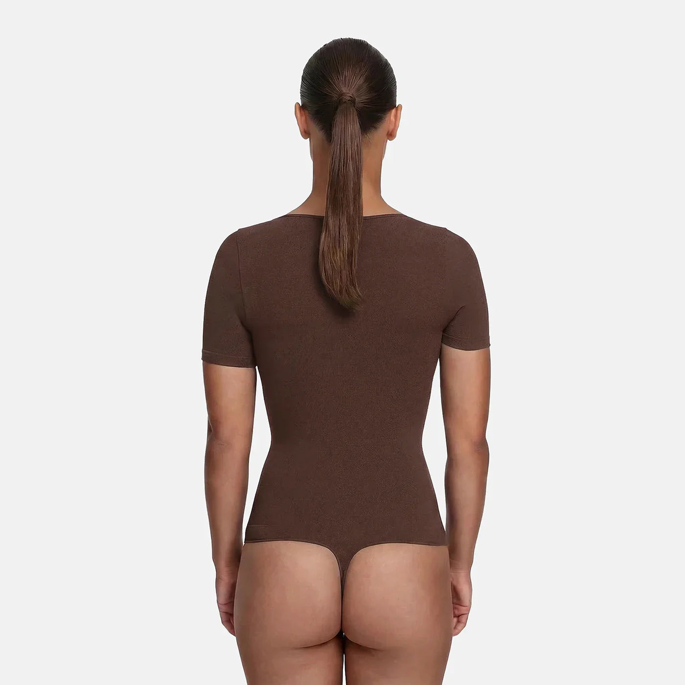 Body sculptant avec t-shirt et string