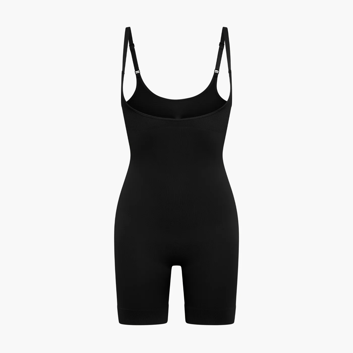 Body sculptant avec poitrine ouverte